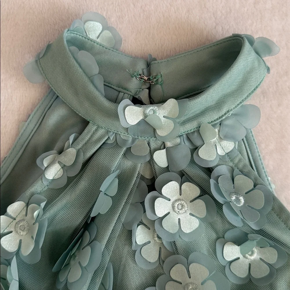 {Anthropologie} Eva Franco | 3D Flower Applique Sleeveless Back Tie Halter Top S - Picture 4 of 16